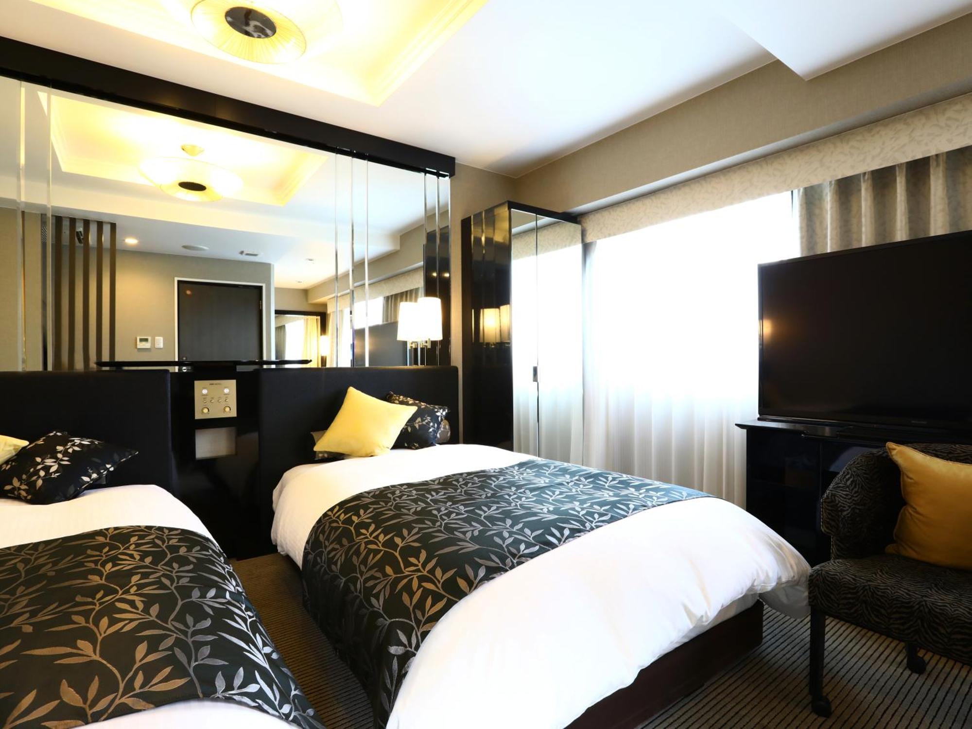 Apa Hotel Higashi Nihombashi Ekimae Tokio Exterior foto