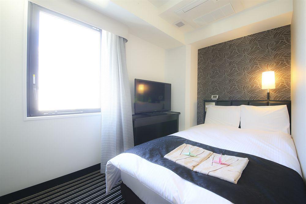 Apa Hotel Higashi Nihombashi Ekimae Tokio Exterior foto