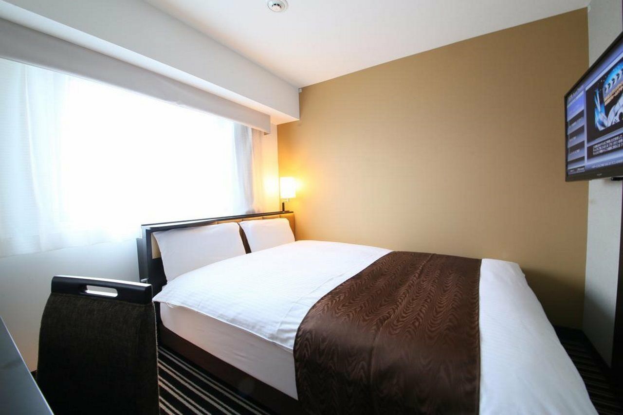 Apa Hotel Higashi Nihombashi Ekimae Tokio Exterior foto